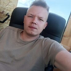 Фотография мужчины Валентин, 25 лет из г. Оленегорск