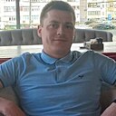 Михаил, 34 года