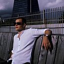Maximus, 42 года