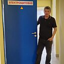Адхам, 52 года