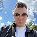 Артём, 23 года