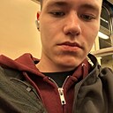 Илья, 22 года