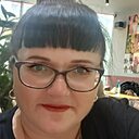 Окси, 48 лет