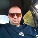 Макс, 33 года