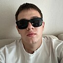 Максим, 21 год
