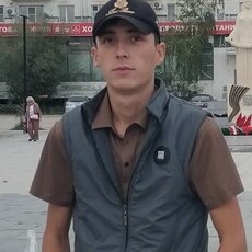 Фотография мужчины Баха, 24 года из г. Нерюнгри