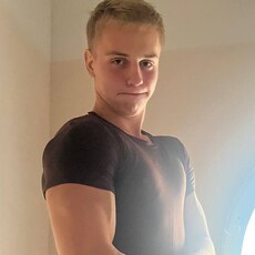 Фотография мужчины Матвей, 18 лет из г. Пинск