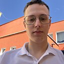 Адриан, 20 лет