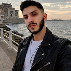Фотография мужчины Alex, 24 года из г. Constanța