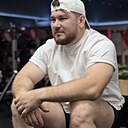 Иса, 28 лет
