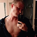 Роман, 24 года