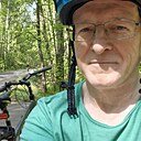 Михаил, 66 лет
