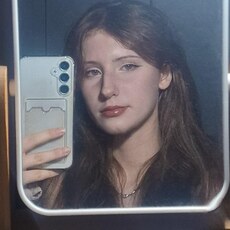 Фотография девушки Ника, 18 лет из г. Санкт-Петербург