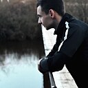 Денис, 21 год