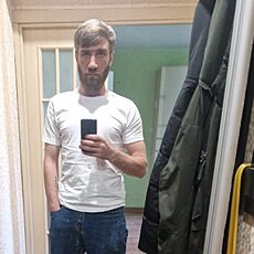 Фотография мужчины Валера, 30 лет из г. Новомосковск