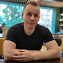 Максим, 34 года