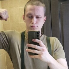 Фотография мужчины Антон, 22 года из г. Санкт-Петербург