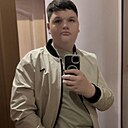 Максим, 21 год