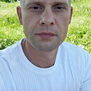 Максим, 42 года