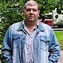 Толик, 40 лет