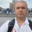 Скромний, 51 год