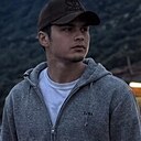 Довуд, 20 лет