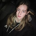 Вика, 18 лет
