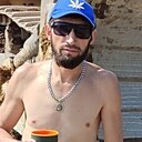 Амир, 42 года