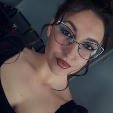 Елена, 22 из г. Касли.