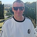 Олег, 44 года