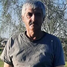 Фотография мужчины Шодмон, 61 год из г. Якутск