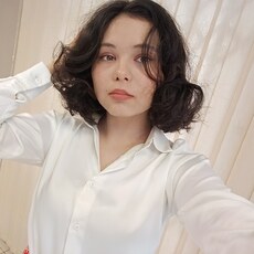 Фотография девушки Надежда, 18 лет из г. Новосибирск
