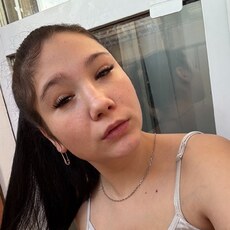 Фотография девушки Elizaveta, 22 года из г. Тулун