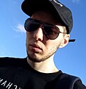 Рустам, 23 года