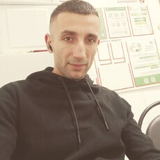 Фотография мужчины Парвин, 32 года из г. Екатеринбург