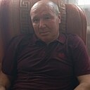 Миша, 54 года