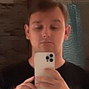 Максим, 22 года