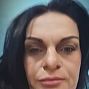 Анжелика, 40 год