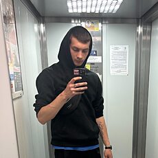 Фотография мужчины Илья, 21 год из г. Оренбург