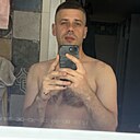 Lee, 40 лет