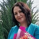 Lari, 43 года