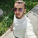 Мгер Григорян, 29 лет