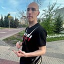 Максим, 24 года