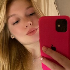 Фотография девушки Елена, 23 года из г. Серпухов