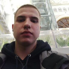 Фотография мужчины Ярослав, 21 год из г. Екатеринбург