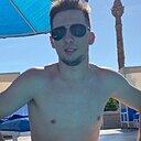 Valera, 24 года