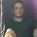 Саша, 22 года