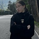 Аяулым, 18 лет