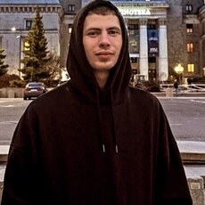 Фотография мужчины Слава, 23 года из г. Прушков