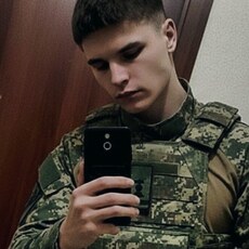 Фотография мужчины Антон, 24 года из г. Борисоглебск